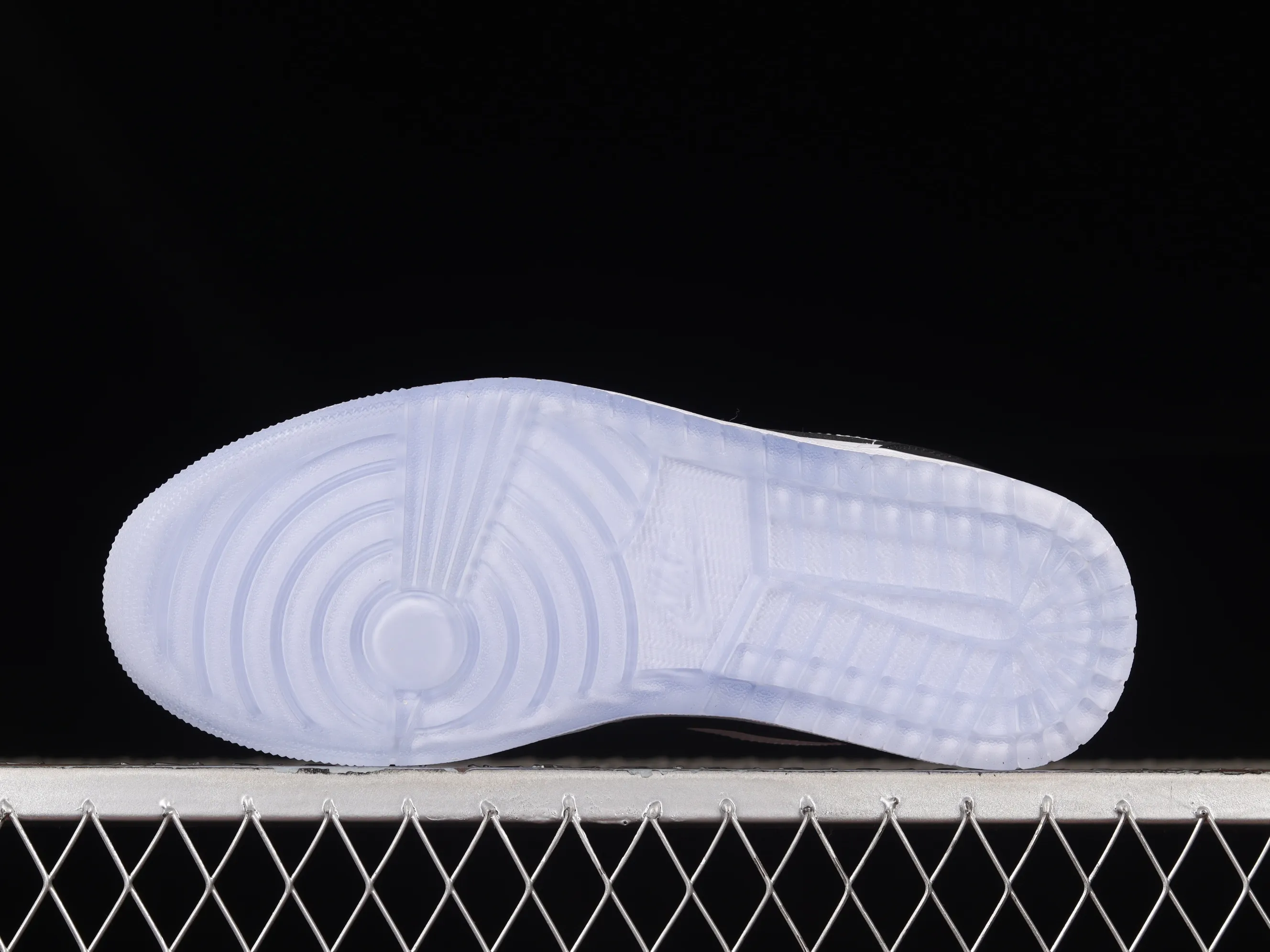 All categories Air Jordan Jordan series basketball shoes Air Jordan 1 Low Air Jordan 1 Low AJ1 Joe 1 crystal black and white low-top cultural basketball shoes 553558-108